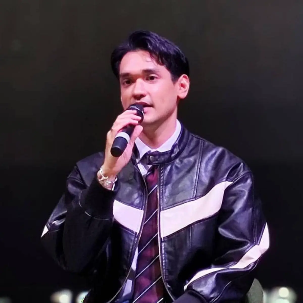 Afgan Syahreza Rayakan 18 Tahun Karir Musik Lewat Konser Orkestra Megah Bersama Erwin Gutawa