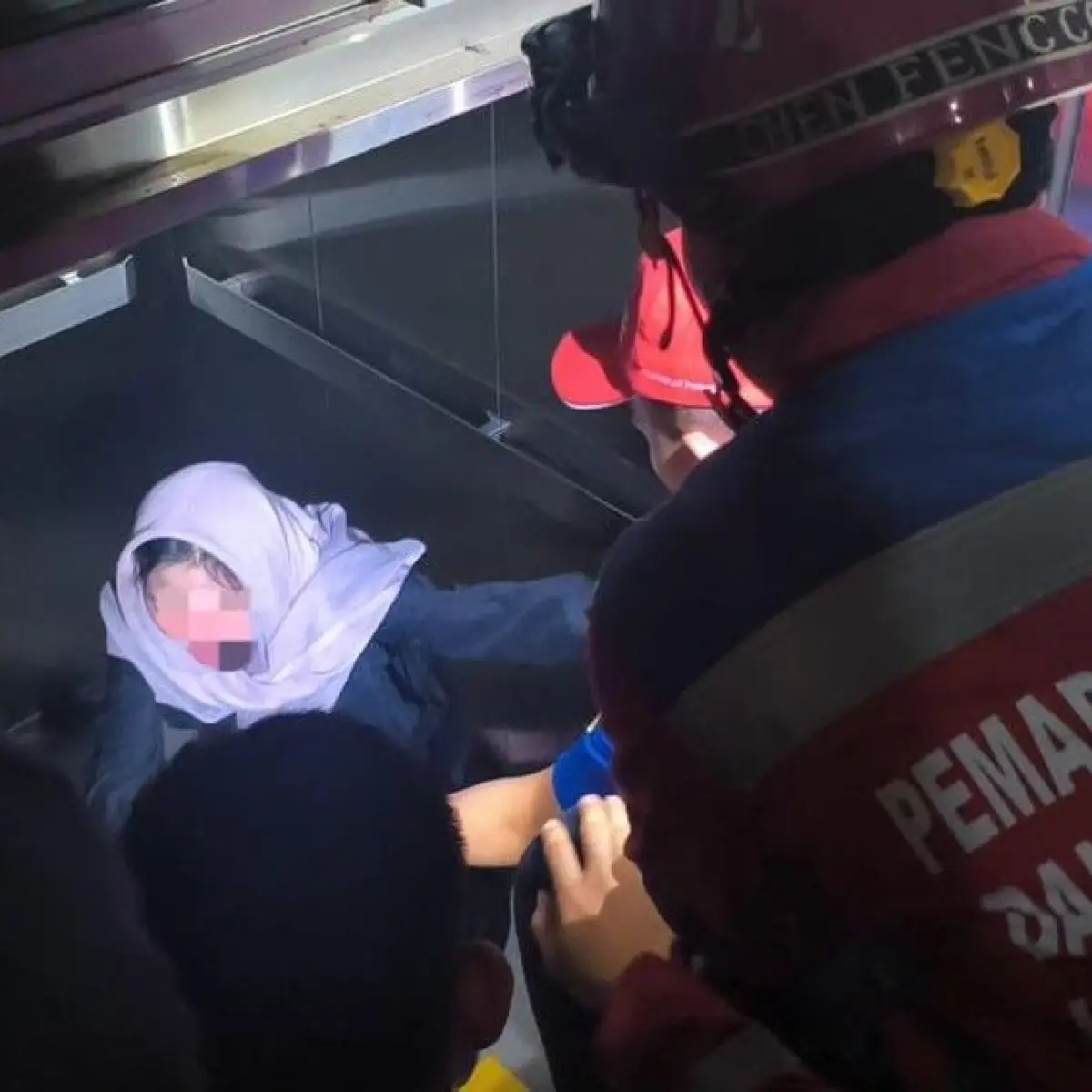 Listrik Padam Sumatera, Mahasiswi UMP Palembang Terjebak dalam Lift Mati