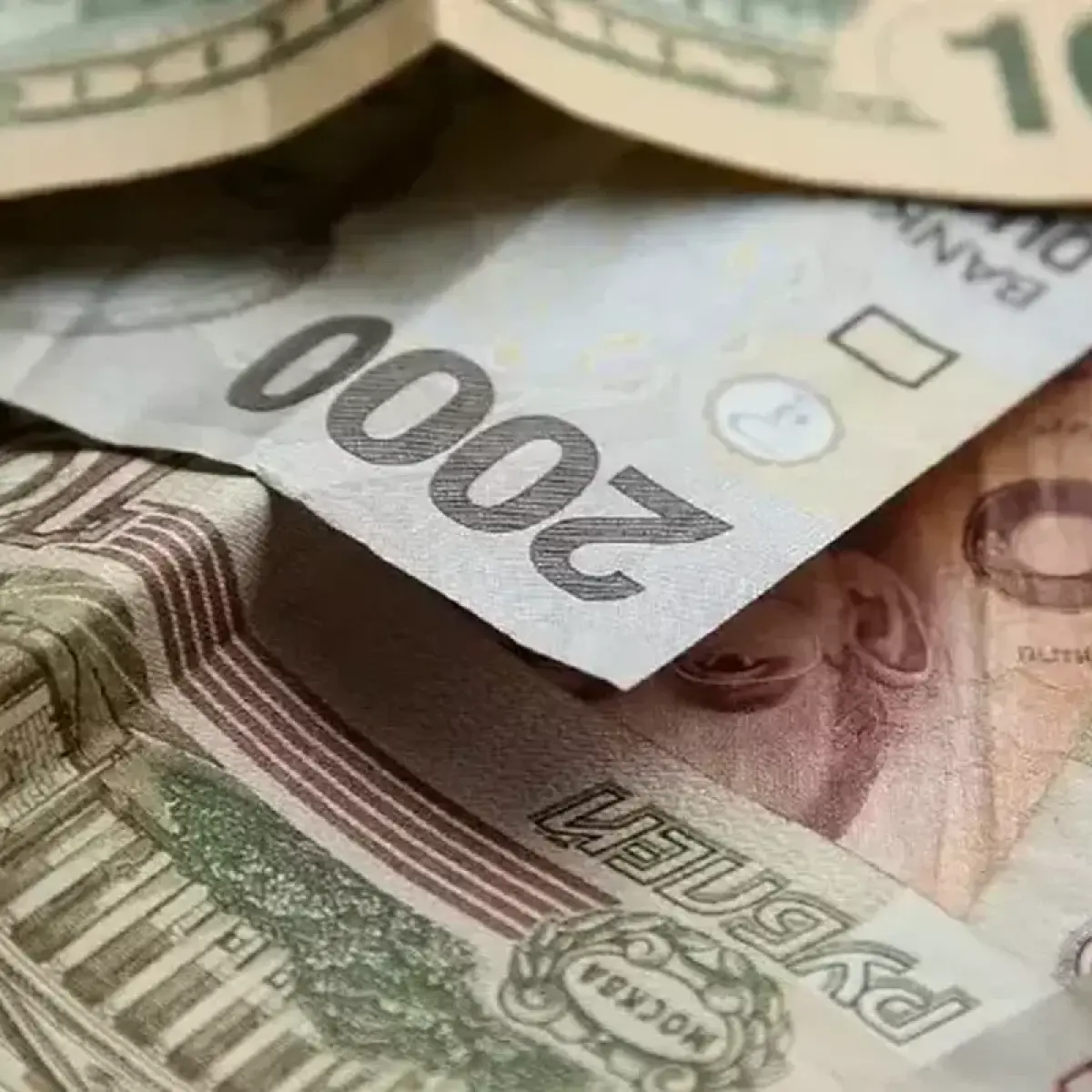 Rupiah Terkoreksi, Kadin Waspadai Krisis Arus Kas Sektor Ritel Akibat Dominasi Dolar AS