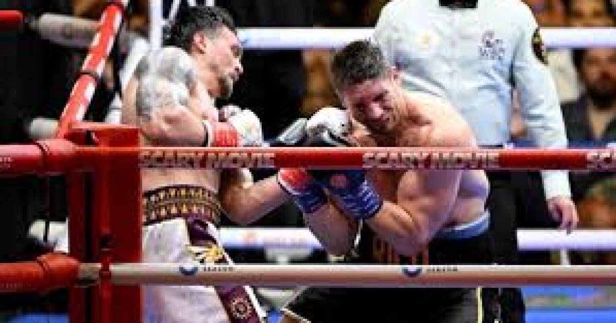 Hasil Kontroversial Perebutan Sabuk Juara Tinju Kelas Berat WBC: Usyk Raih Kemenangan Tipis atas Verhoeven