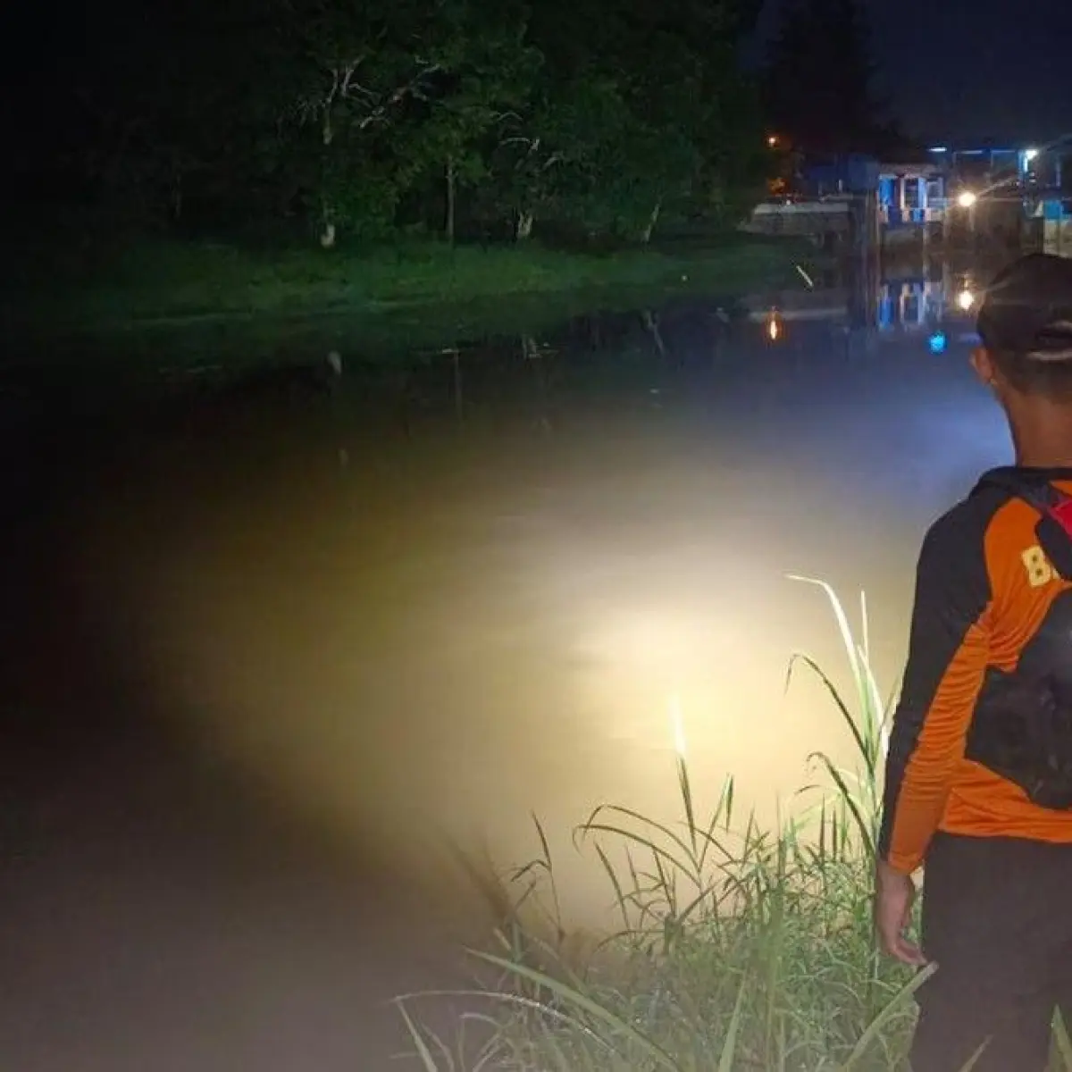 Dua Atlet Dayung Muda Terseret Arus Deras Sungai Laes Pemalang, Operasi Pencarian Segera Diluncurkan