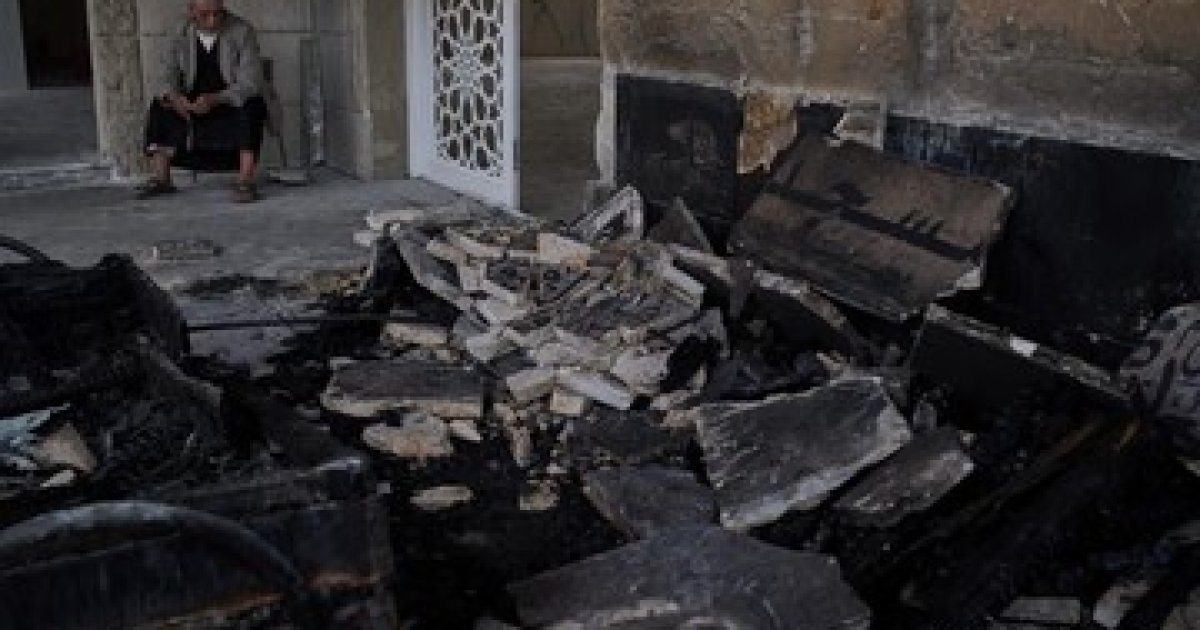 Dua Bangunan Masjid di Tepi Barat Mengalami Aksi Pembakaran dan Vandalisme