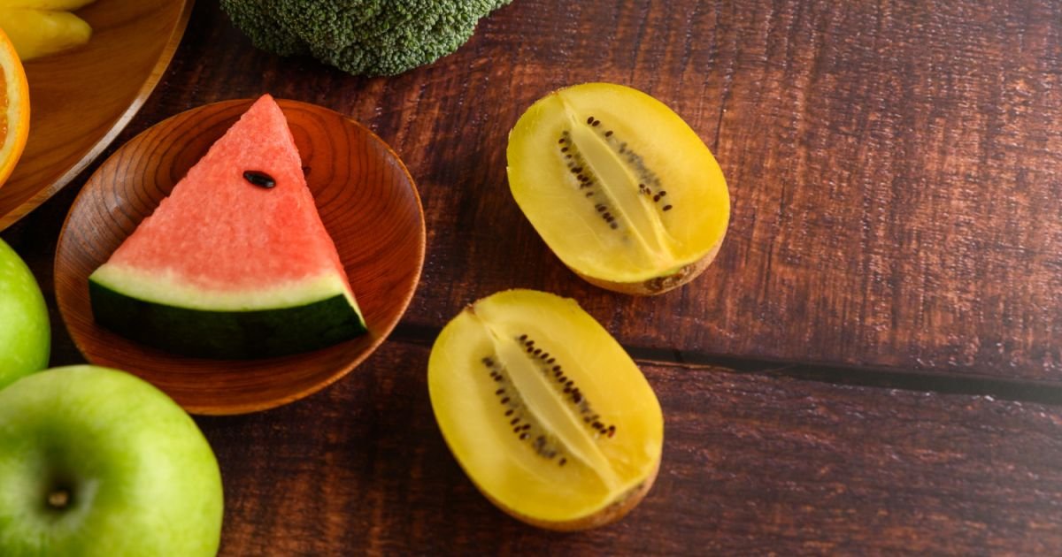 Rahasia Mengontrol Kadar Gula Darah dan Menjaga Kesehatan Kulit Melalui Konsumsi Buah Harian
