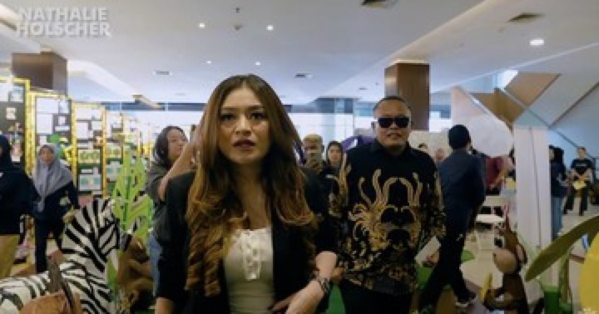 Analisis Pola Asuh Sule dan Nathalie Holscher: Komitmen Co-Parenting Demi Masa Depan Adzam