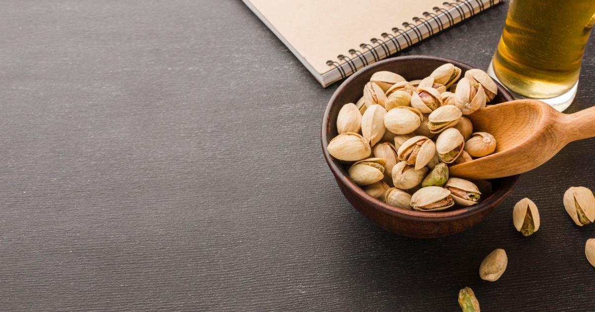 Mengupas Khasiat Minyak Pistachio: Solusi Alami Bagi Kesehatan Kulit dan Tubuh