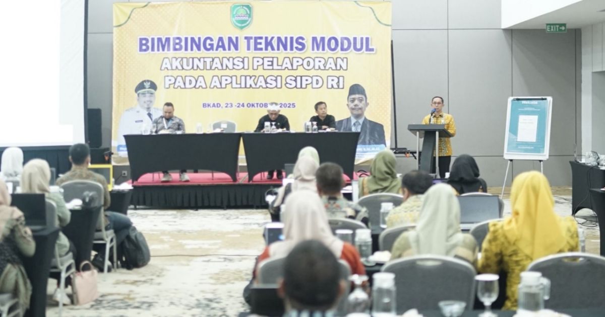 Sekda Subang Buka Bintek Modul Akuntansi Pelaporan pada Aplikasi SIPD RI, Tekankan Pentingnya Tata Keloka Keuangan yang Transparan dan Akuntabel