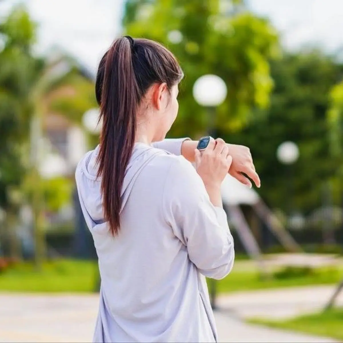 Riset Terbaru Ungkap Peran Krusial Smartwatch Berbasis AI dalam Mengubah Lanskap Digital Masyarakat Indonesia