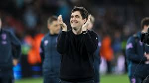 Taktik Cerdas Andoni Iraola: Mengubah Bournemouth dari Tim Medioker ke Penantang Tiket Eropa