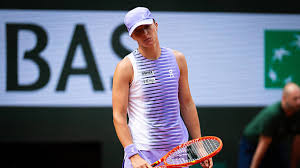 Kejutan di Lapangan Merah Paris: Marta Kostyuk Akhiri Dominasi Iga Swiatek di Pembukaan Roland Garros 2026