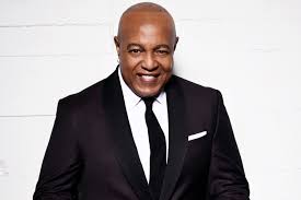 Kabar Terbaru Kondisi Kesehatan Legenda R&B Peabo Bryson Usai Dilarikan ke Rumah Sakit