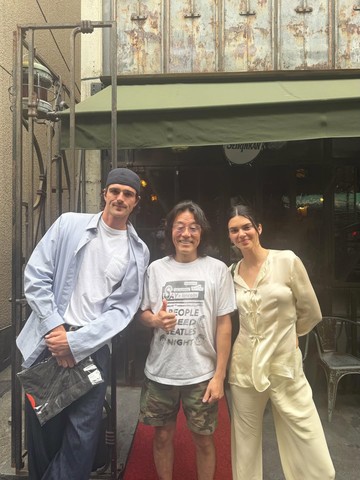 Momen Kebersamaan Kendall Jenner dan Jacob Elordi di Restoran Ikonik Tokyo Curi Perhatian Publik