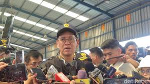 Pemerintah Tegaskan Transaksi Kepabeanan Wajib Pakai Rupiah, Pelaku Usaha Dianjurkan Melapor Jika Ada Paksaan Dolar