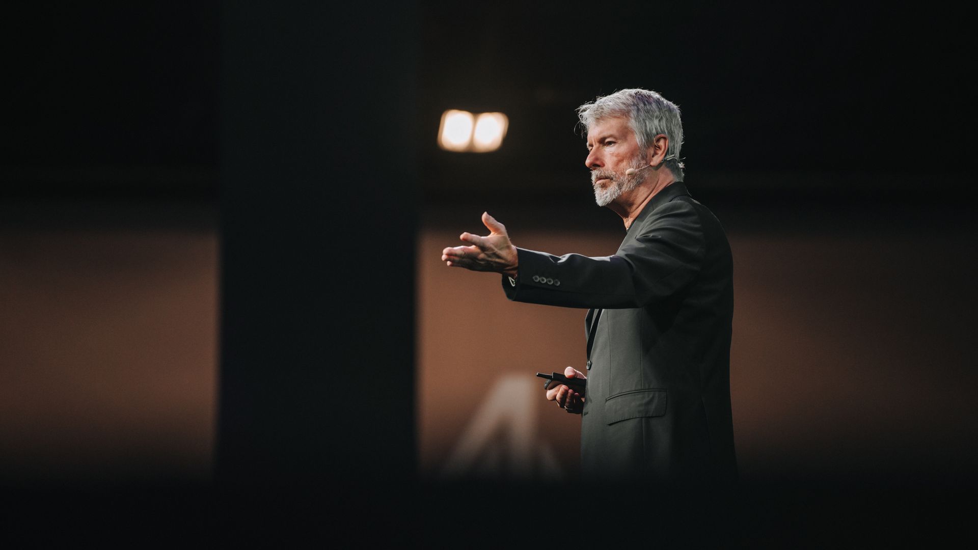 Michael Saylor Fuels Bitcoin Buying Speculation as MicroStrategy's Crypto Strategy Faces Stakeholder Scrutiny