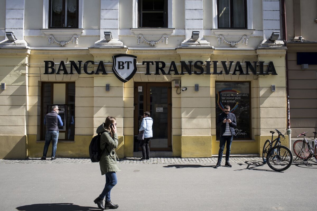 Romanian Banking Giant Reels as Competition Authority Slams Record Fine Over Alleged Rate-Fixing Cartel