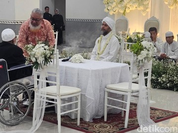 Alex Abbad Resmi Menikah: Kisah Cinta dan Babak Baru Kehidupan Sang Aktor di Ibu Kota