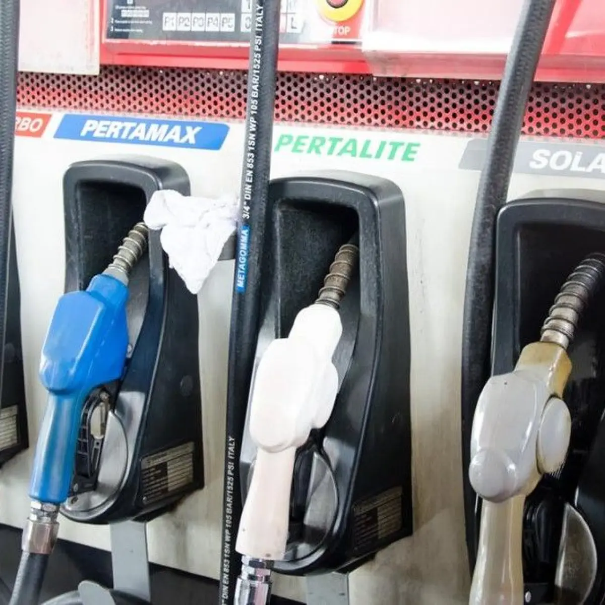 Pertamax Price Hike: Why LCGC Owners Must Stick to RON 92 Fuel Despite New Costs