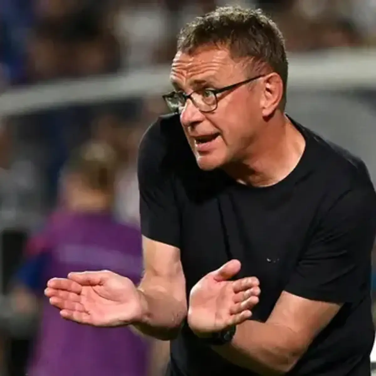 Ralf Rangnick Tunda Keputusan Final Gabung AC Milan, Apa Syarat Tertulis yang Diminta?