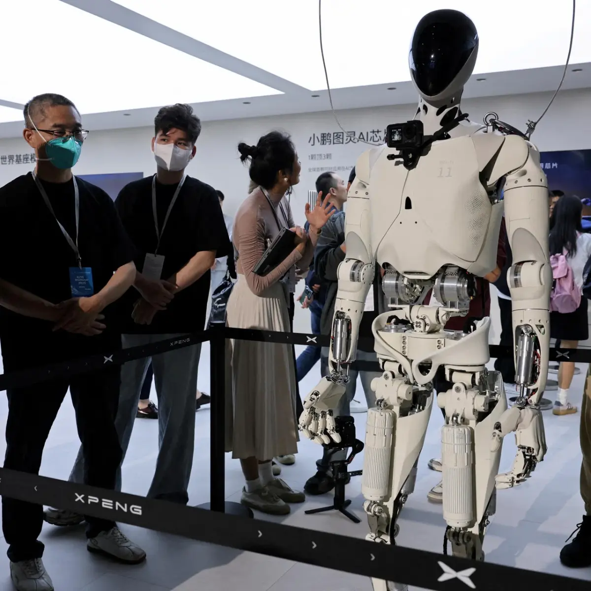 Xpeng CEO He Xiaopeng Assumes Direct Command of Humanoid Robot Division Amidst Ambitious Production Goals