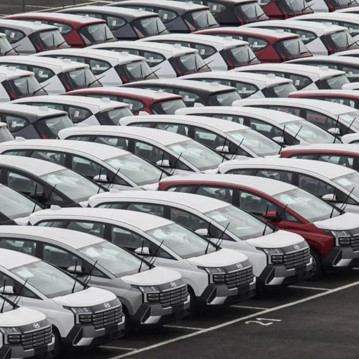 Indonesian Domestic Car Sales Slump in May 2026 Amidst Government Subsidy Uncertainty