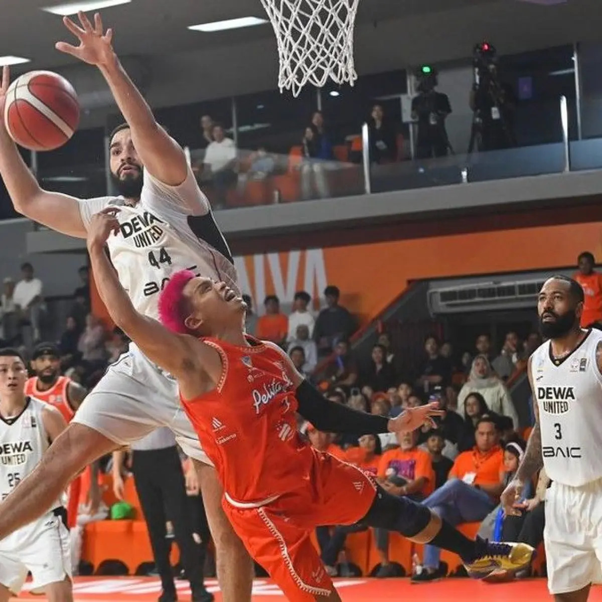 Sorotan Intens Keputusan Wasit Asing di Laga Penentu Playoff IBL 2026: Evaluasi Kinerja dan Dampak Kompetisi