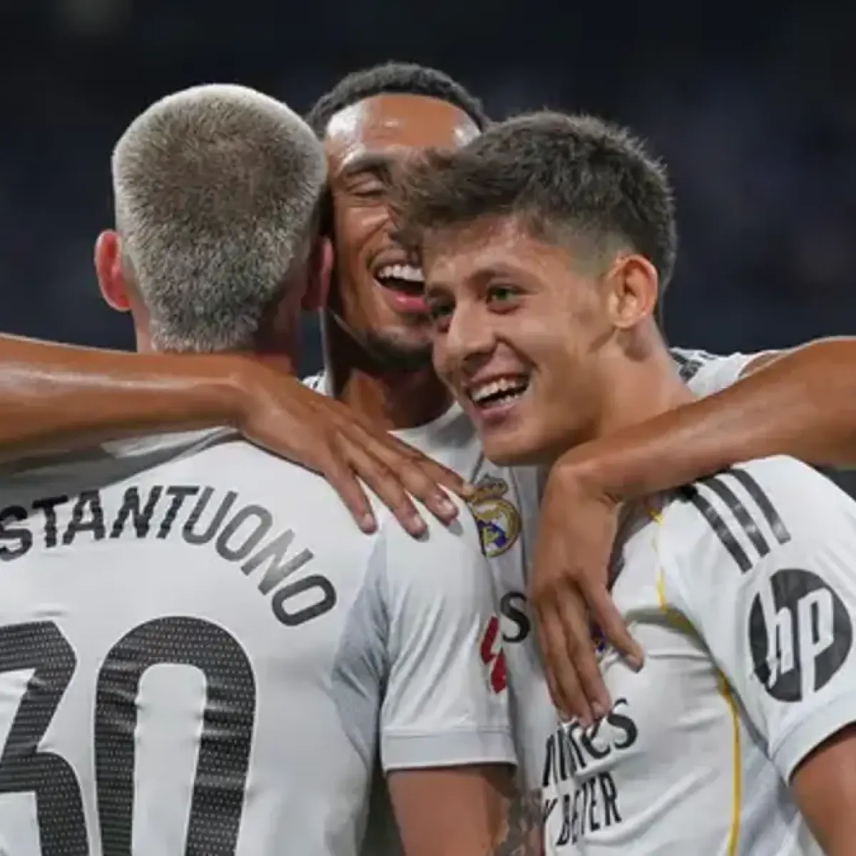 Kejutan di Santiago Bernabeu: Presiden Inter Milan Sambangi Madrid, Isyarat Kuat Negosiasi Transfer Pemain Muda Real Madrid