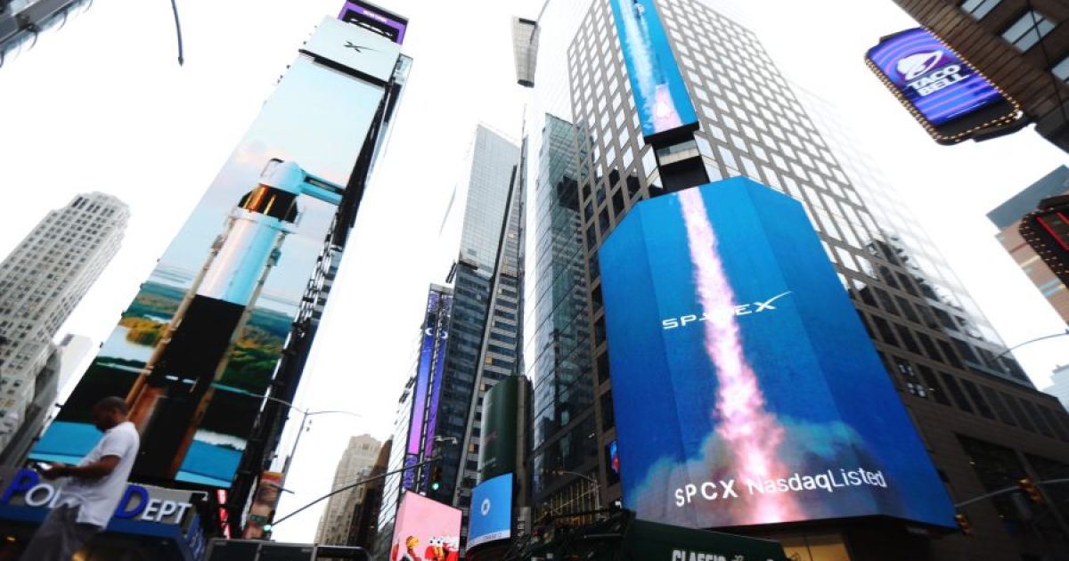 SpaceX Cetak Rekor IPO Fantastis, Mengukuhkan Posisi Elon Musk di Puncak Kekayaan Global