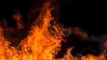 Kebakaran Hebat Landa Depok: Tujuh Bangunan Usaha Ludes Terbakar, Diduga Berawal dari Korsleting Listrik