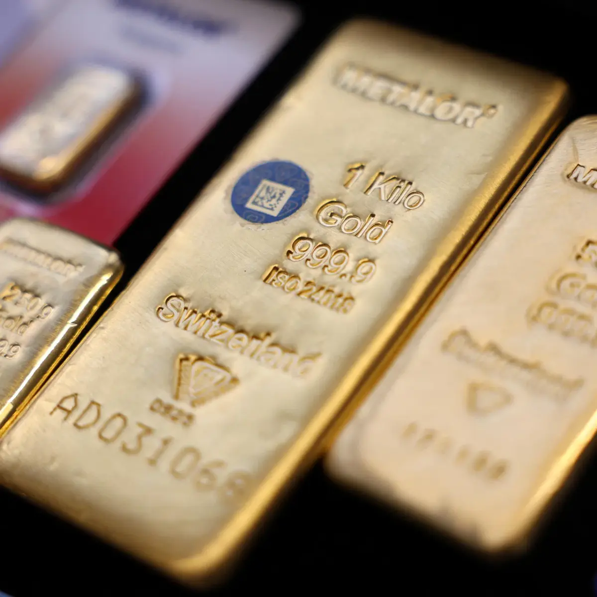 Gold Prices Skyrocket as US and Iran Signal Preliminary Thaw in Hostilities