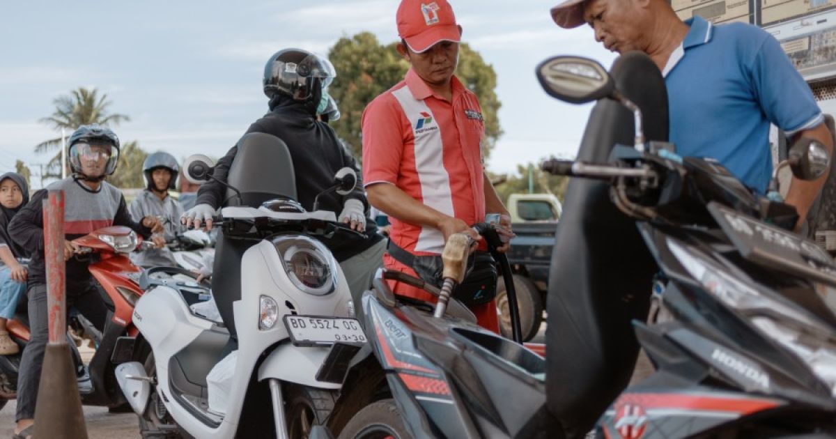 Tren Migrasi Konsumen BBM: Dampak Kenaikan Harga Pertamax terhadap Kebijakan Subsidi Energi Nasional