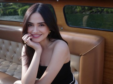 Momen Romantis Syifa Hadju dan El Rumi Pasca-Menikah di Keindahan Danau Como, Italia