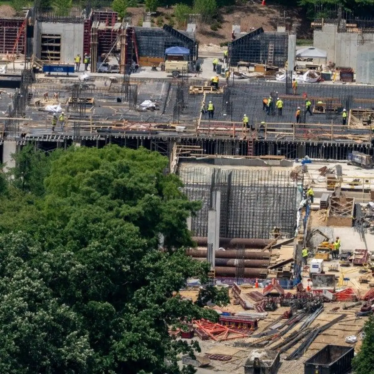 Taxpayer Burden Rises as Donald Trump’s White House Ballroom Project Nears $600 Million Mark