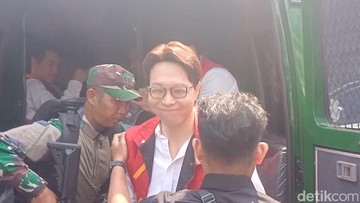 Richard Lee Resmi Disidang Perdana di PN Tangerang, Jeratan UU Kesehatan dan Konsumen Jadi Fokus