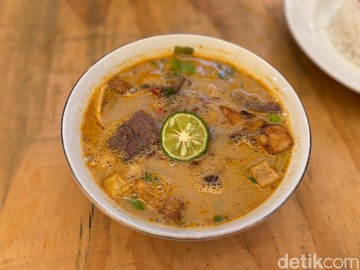 Sensasi Baru Kuliner Jakarta: Soto Arab Betawi Hadirkan Perpaduan Rasa Timur Tengah di Blok M Hub