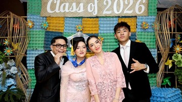 Momen Kebersamaan Steven Rumangkang dan Angel Karamoy Rayakan Kelulusan SMA Putri Semata Wayang