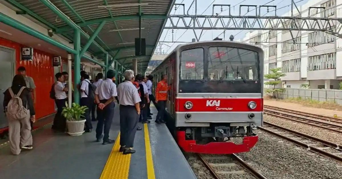 Kado Spesial HUT Jakarta Ke-499: Akses KRL Menuju JIS Kini Terbuka, Warga Dapat Fasilitas Transportasi Gratis