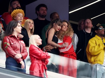 Isu Pernikahan Taylor Swift dan Blake Lively Absen dari Daftar Tamu: Fakta di Balik Spekulasi Publik