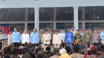Prabowo Subianto Ciptakan Momen Hangat di Gorontalo Saat Seloroh Kesamaan Nama dengan Tokoh Keamanan