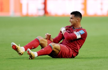 Momen Misterius Sepatu Emas Eksklusif Ronaldo Diganti Saat Laga Penentuan Portugal di Jakarta