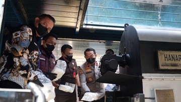 Polda Banten Pertegas Komitmen Anti-Narkoba dengan Musnahkan Puluhan Kg Sabu dan Zat Psikoaktif Baru
