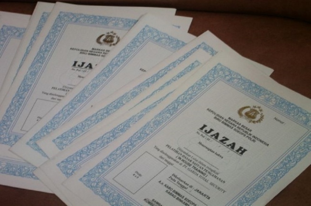 Desakan Kuat untuk Sekolah: Segera Lepaskan Ijazah Siswa, Tanggung Jawab Tunggakan Harus Dialihkan ke Pemerintah