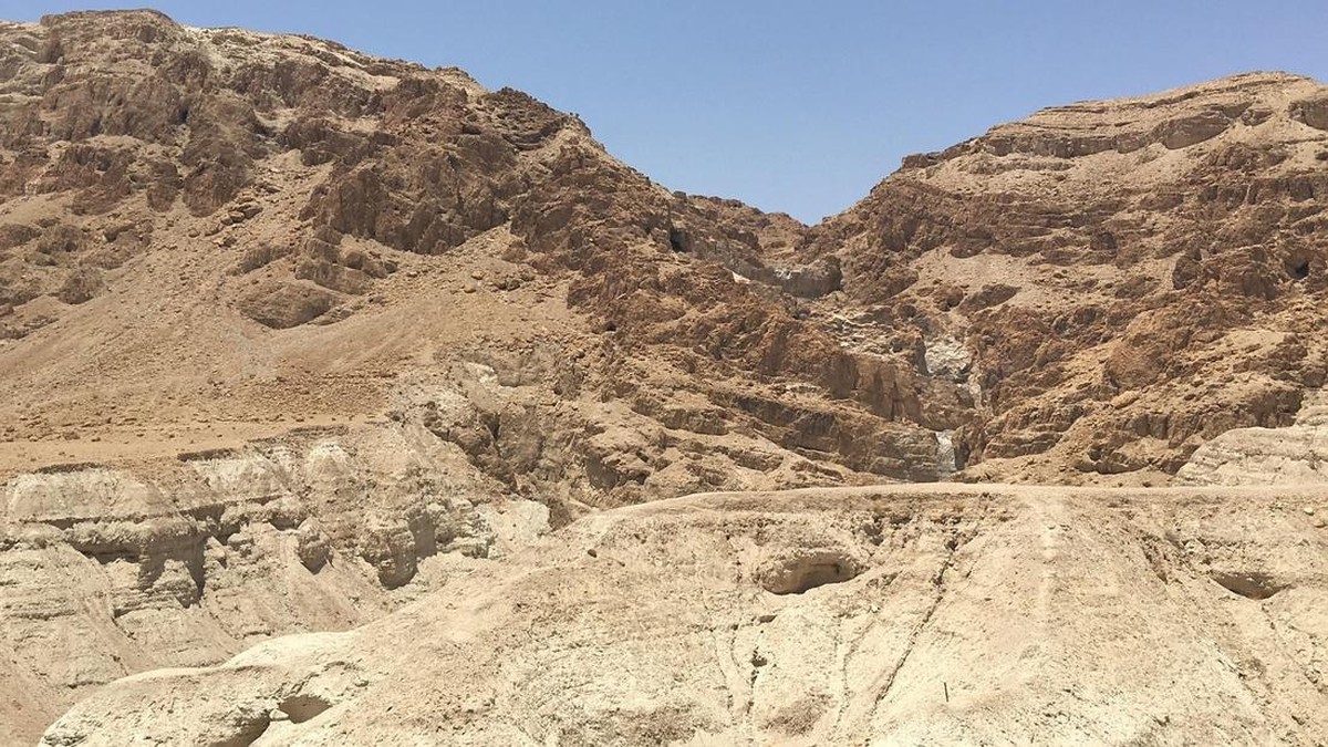 Jejak Keturunan Purba Terungkap: Fosil Anak di Israel Buktikan Perkawinan Silang Manusia Modern dan Neanderthal