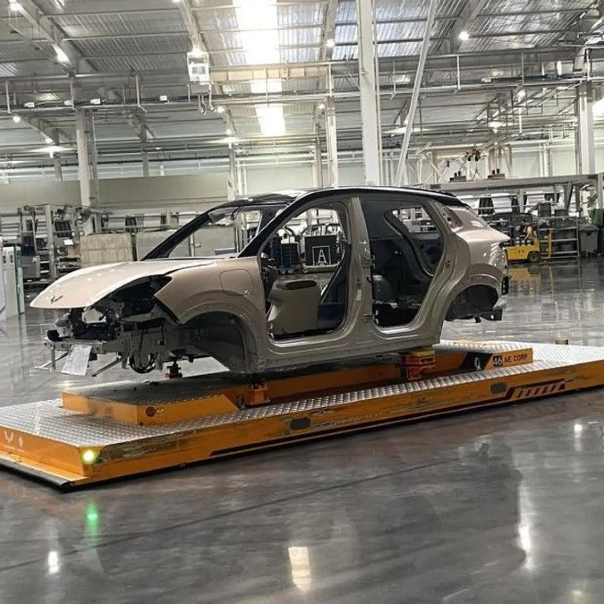 Wuling Pioneers Future Automotive Manufacturing with Implementation of Intelligent Island System in Indonesia