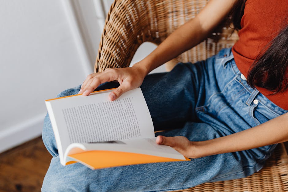 Patahan Senja: Ketika Semesta Memaksa Kita Tumbuh Dewasa